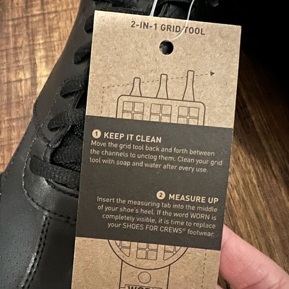 BNWT women’s shoes for crews, black slip resistant sneakers - Picture 7 of 9